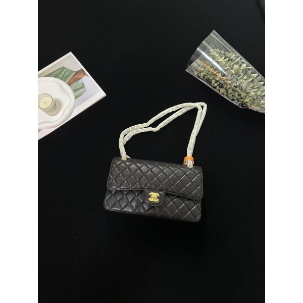 /*¥720 【CHANEL】⭐⭐C3⭐906