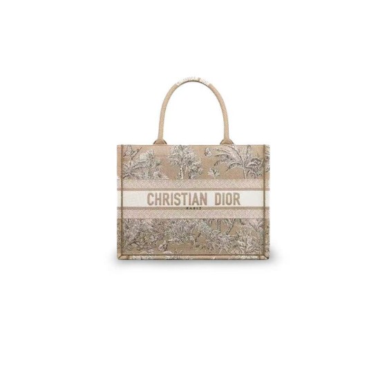 ¥780.00-880.00【Dior】 ⭐⭐1296⭐ZE 北北 手提包 米白拼棕色 北北