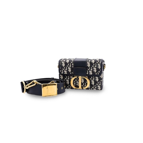 ¥580 【Dior】⭐⭐204⭐UT 鑫鑫 皮革 小方包手提单肩斜挎包 尺寸18×12 鑫鑫