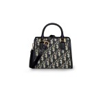 ¥740【Dior】⭐⭐867⭐1U 单肩斜挎手提包 蓝色 尺寸20×14 L
