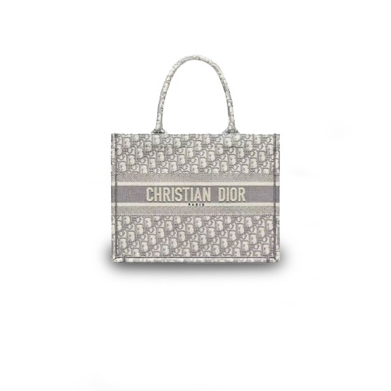 ¥685【Dior】⭐⭐M93⭐2 长36.5cm 宽17.5cm 高28cm 北北
