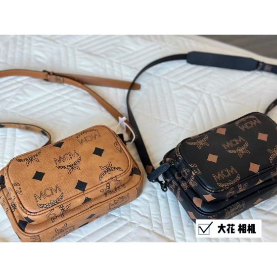 ¥540 【MCM】⭐uk65⭐546Y⭐ 天美 尺寸：24×15CM 天美