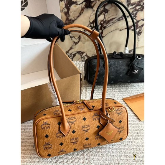 ¥550 【MCM】⭐y76YY⭐64kS⭐ 天美 尺寸：28×11CM 天美