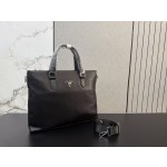¥530 【PRADA】👌4ey78U👌54👌 ming 尺寸：28 x 38CM ming