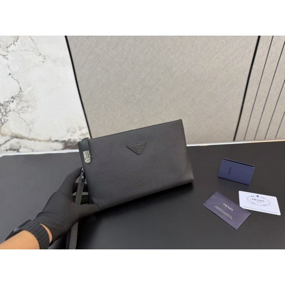 ¥565 【PRADA】⭐A8k9⭐67Q⭐ ming 尺寸：24 x 18CM ming