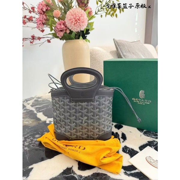 ¥600 【GOYA】⭐34⭐B97⭐ JZ 尺寸：23x8x18.5CM JZ