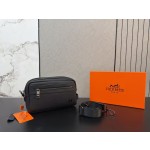 ¥580 【HERMES】⭐FH87⭐21q⭐ ming 尺寸：15 x 25CM ming