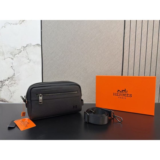 ¥580 【HERMES】⭐FH87⭐21q⭐ ming 尺寸：15 x 25CM ming