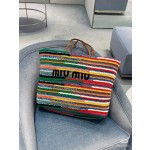 ¥540 【MIUMIU】⭐M2⭐93⭐ JZ 尺寸：30×38CM JZ