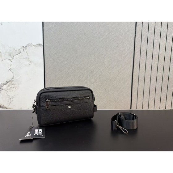 ¥560【Montblanc】 ⭐45F⭐Cf45⭐ ming 尺寸：15 x 25CM ming