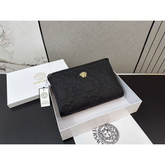 ¥570【VERSACE】 ⭐F56⭐z8⭐ ming 尺寸： 20 x 28CM ming
