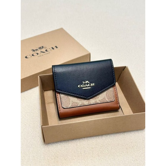 ¥199 【Coach】⭐⭐32610⭐-B4⭐