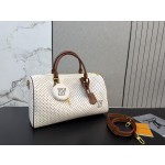 ¥560 【LV】⭐e56Y90⭐64⭐