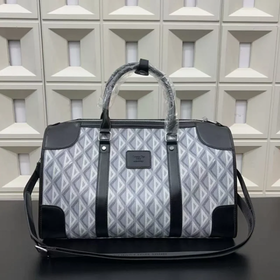 ¥580 【Dior】⭐406⭐38⭐0
