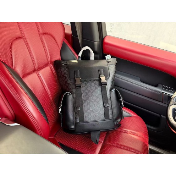 ¥550 【Coach】⭐01⭐Y9⭐