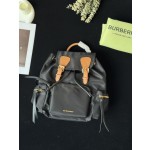 /·¥580 【Burberry】⭐⭐40166⭐221