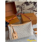 ¥570【LV】 ⭐67IL⭐7gv⭐尺寸： 34×19CM vc