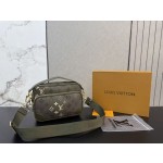 ¥460【LV】 ⭐QW56y⭐54hg⭐尺寸：20 x 27CM ming
