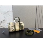 ¥470 【LV】⭐Qz434⭐53⭐尺寸：25CM ming