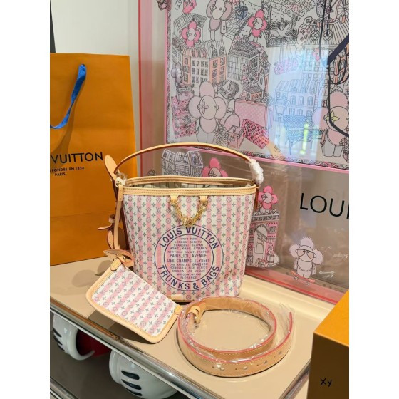 ¥490【LV】⭐Q156x⭐W4⭐尺寸：16×19CM 鑫阳