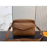 ¥460【LV】 ⭐92p⭐WS56⭐尺寸：37 x 26CM ming