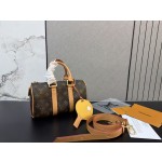 ¥460 【LV】⭐564⭐F65⭐ 尺寸：25CM ming