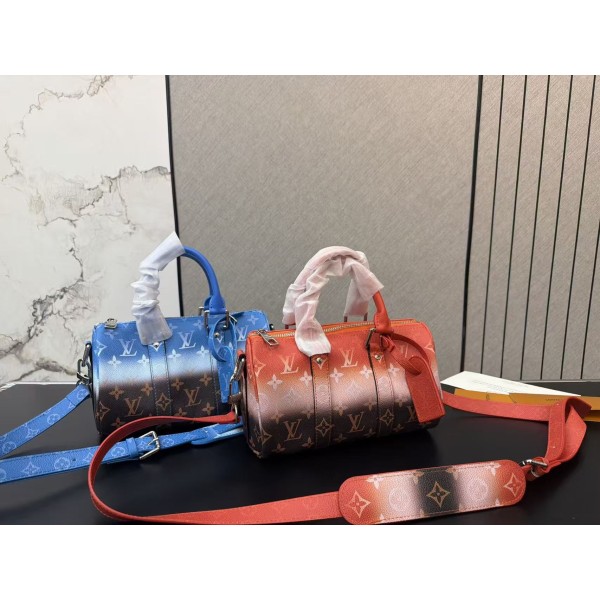 ¥420 【LV】⭐018⭐V8⭐ 尺寸：25CM ming
