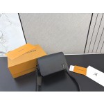 ¥440 【LV】⭐620⭐H4⭐尺寸：18 x 12CM ming