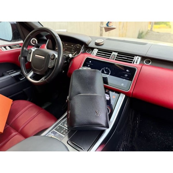 ¥420 【LV】⭐G6⭐02⭐ 尺寸：20x31x10CM 凯撒