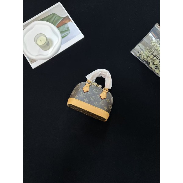 ¥520 【LV】⭐⭐M827⭐17