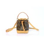 ¥580 【LV】⭐⭐M⭐66 SIZE：13*10*16cm 半厂