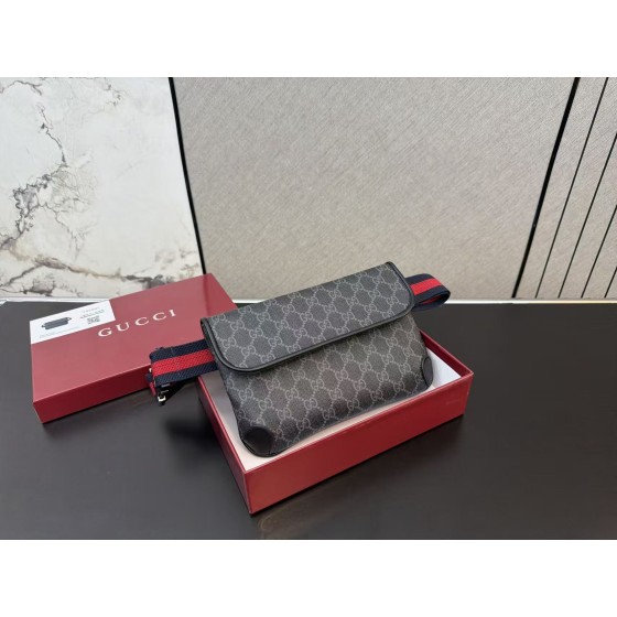 ¥470 【GUCCI】⭐299P⭐s5⭐ 尺寸：25 x 17CM ming