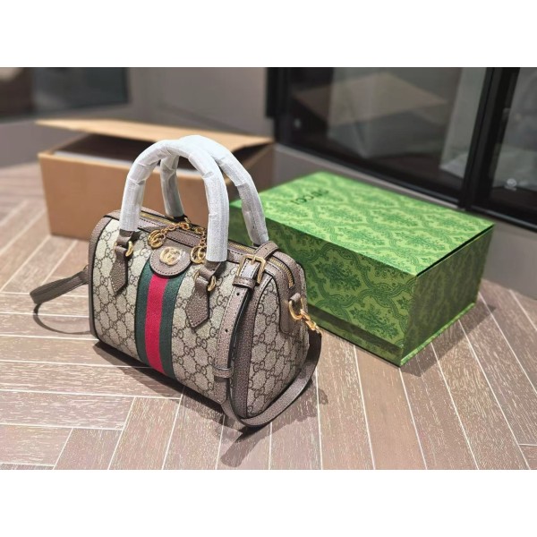 ¥620 【GUCCI】⭐⭐7720⭐53 尺寸长21.5cm宽11.5cm高14cm