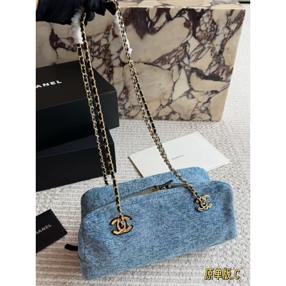 ¥580 【CHANEL】⭐HH67y⭐SS6⭐ 尺寸：30×14CM vc