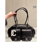 ¥780【CHANEL】 ⭐X67⭐21⭐ 尺寸：30×19CM 柒
