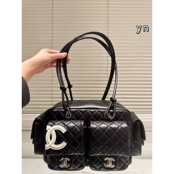 ¥780【CHANEL】 ⭐X67⭐21⭐ 尺寸：30×19CM 柒