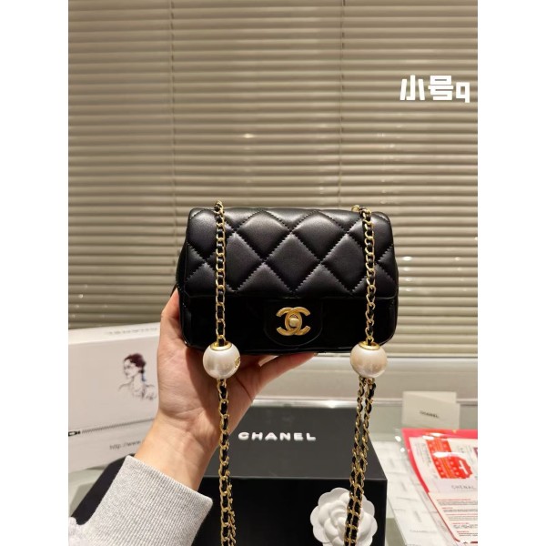 ¥570.00【CHANEL】 ⭐⭐B165⭐74  尺寸小号长17cm 宽5cm 高11.5cm
