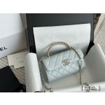 ¥490 【CHANEL】⭐⭐B103⭐07  尺寸长18cm 宽4.5cm 高10cm 魅族