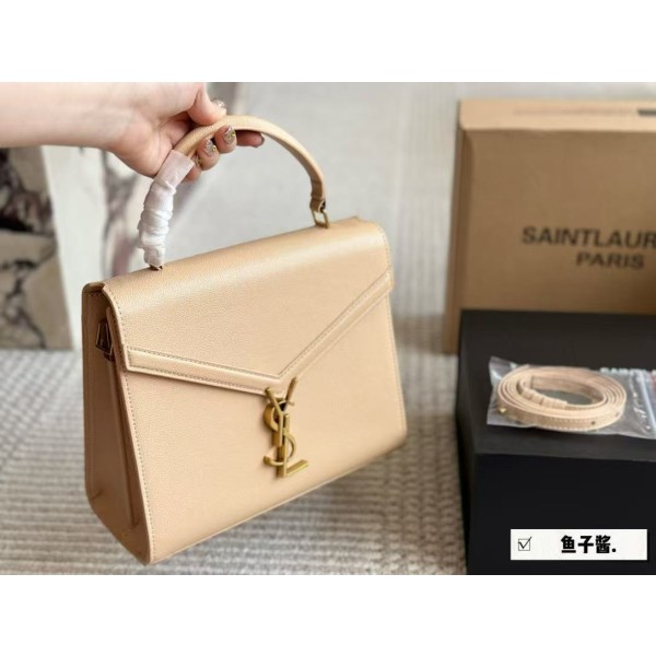 ¥620 【YSL】⭐⭐6239⭐3 长25cm 宽12cm 高22cm 小2哥