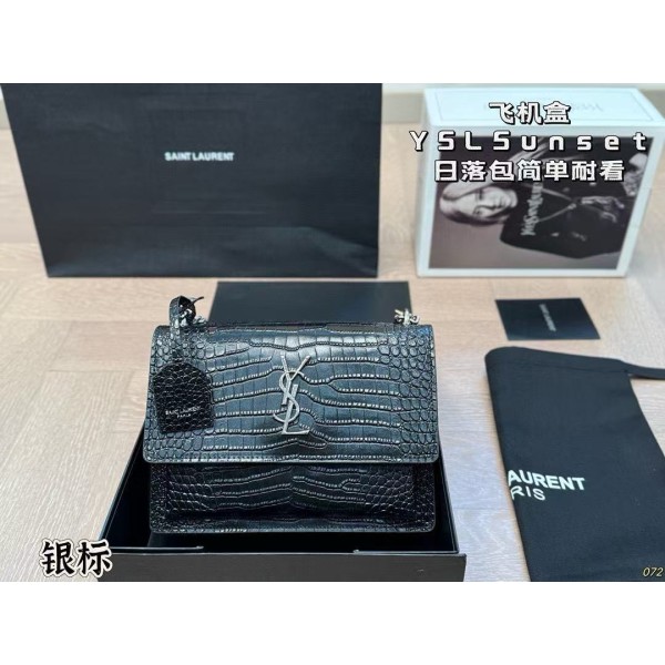 ¥580【YSL】 ⭐⭐429⭐06- 尺寸22 16 兵