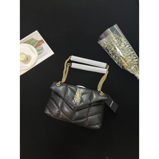 /·¥680 【YSL】⭐⭐5774⭐7  长*宽*高：29*11*17cm 小2哥