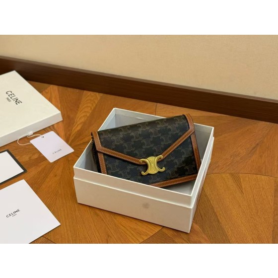 ¥520 【CELINE】⭐⭐10L4⭐62 长19.5cm 宽4.5cm 高13cm celin