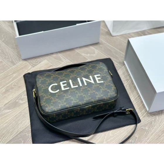 ¥460【CELINE】 ⭐⭐-318N⭐O 长23cm 宽5cm 高15cm 元元