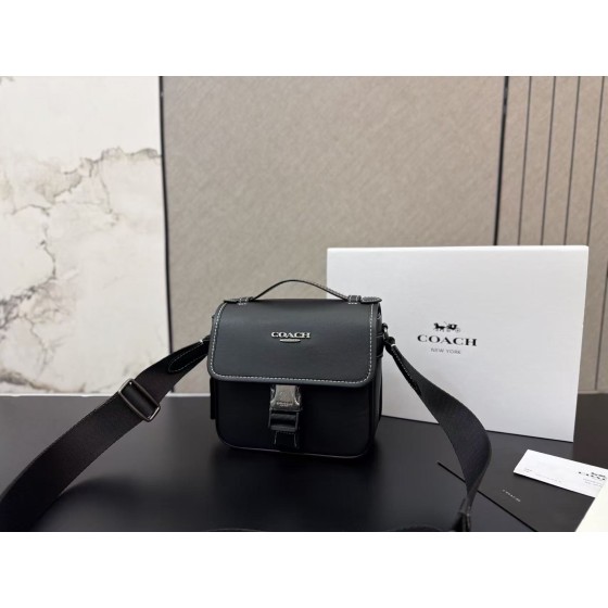 ¥530 【Coach】⭐569⭐G5UJ⭐