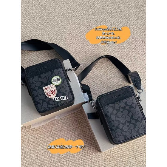 ¥580 【Coach】⭐⭐dr 038⭐ 尺寸：17×22CM