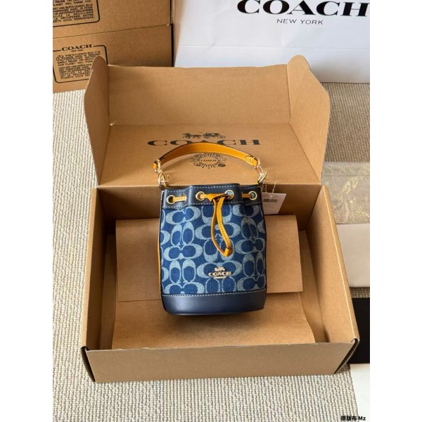 ¥510 【Coach】⭐⭐CY74⭐0- 尺寸 长14cm 宽9cm 高16cm 美子