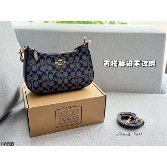 ¥540【Coach】 ⭐⭐AF8⭐2-I  尺寸24*13 美子
