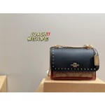 ¥560 【Coach】⭐⭐040⭐0- 尺寸22*14 美子