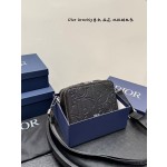 ¥570【Dior】 ⭐q1⭐81⭐ LX 尺寸：17×12.5×7CM LX
