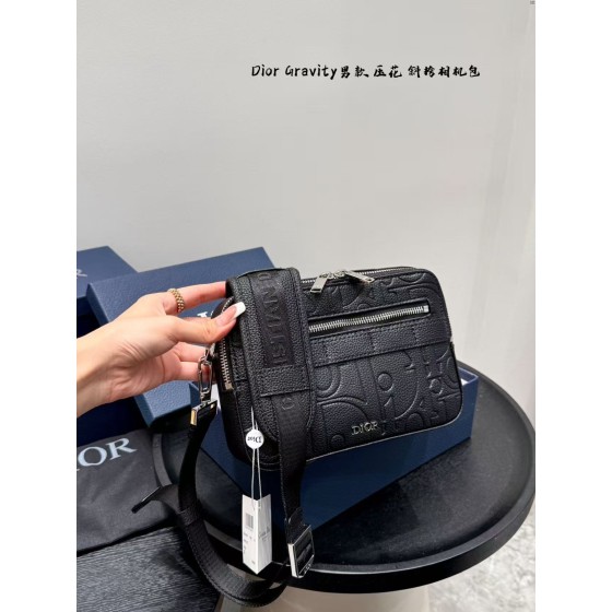 ¥570 【Dior】⭐a5⭐91⭐ LX 尺寸：23×6.5×15CM LX